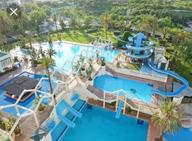 Benalbeach Jr Suite Málaga Exterior foto