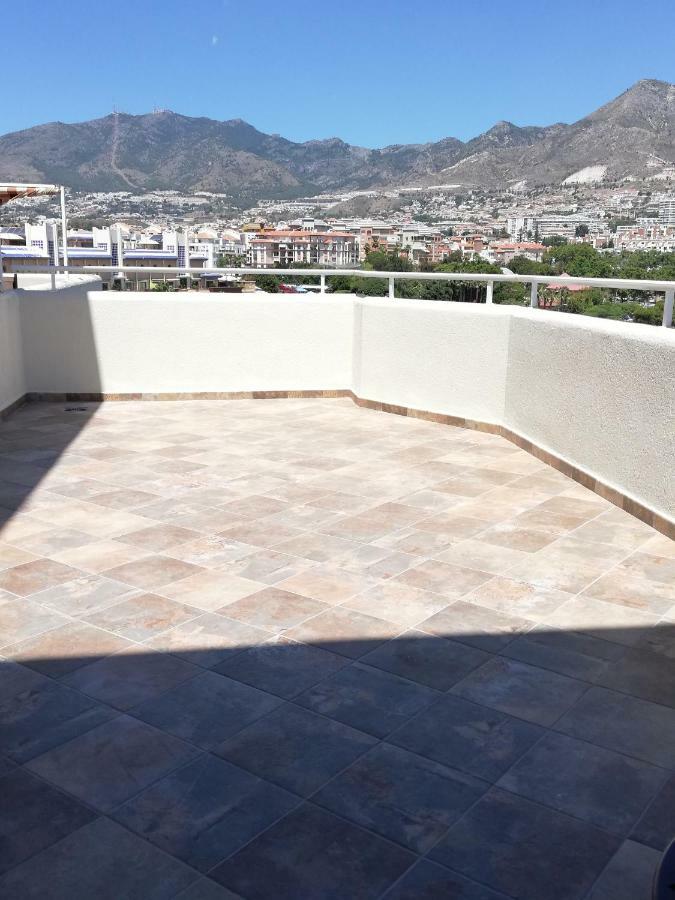 Benalbeach Jr Suite Málaga Exterior foto