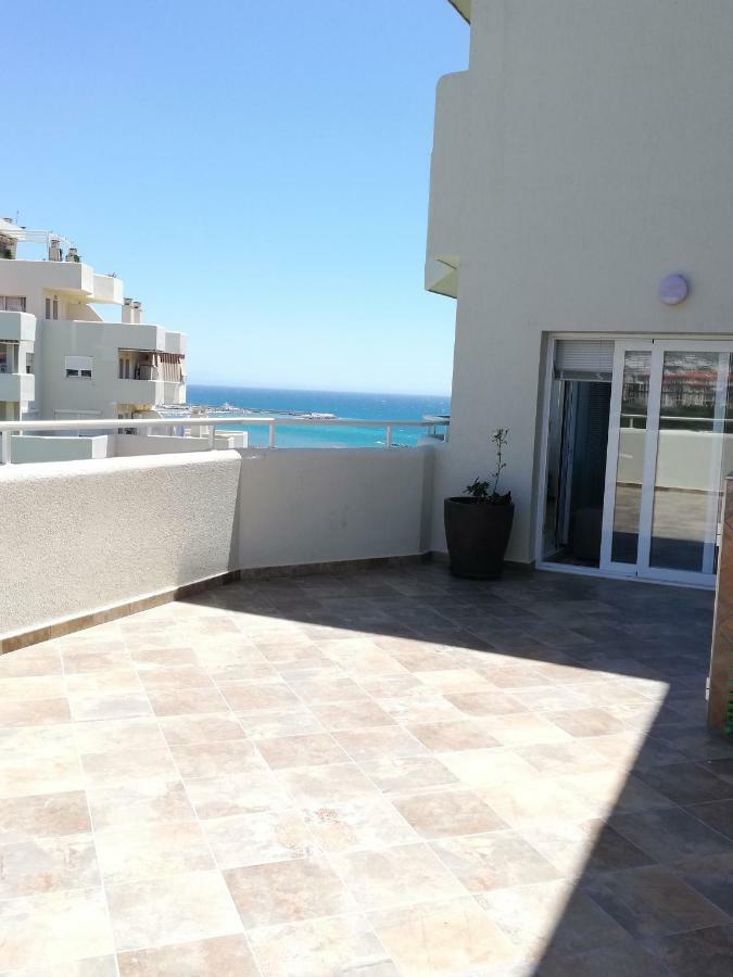 Benalbeach Jr Suite Málaga Exterior foto