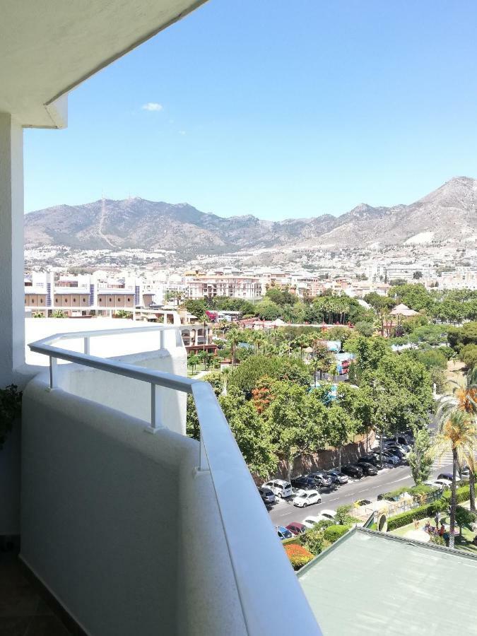 Benalbeach Jr Suite Málaga Exterior foto